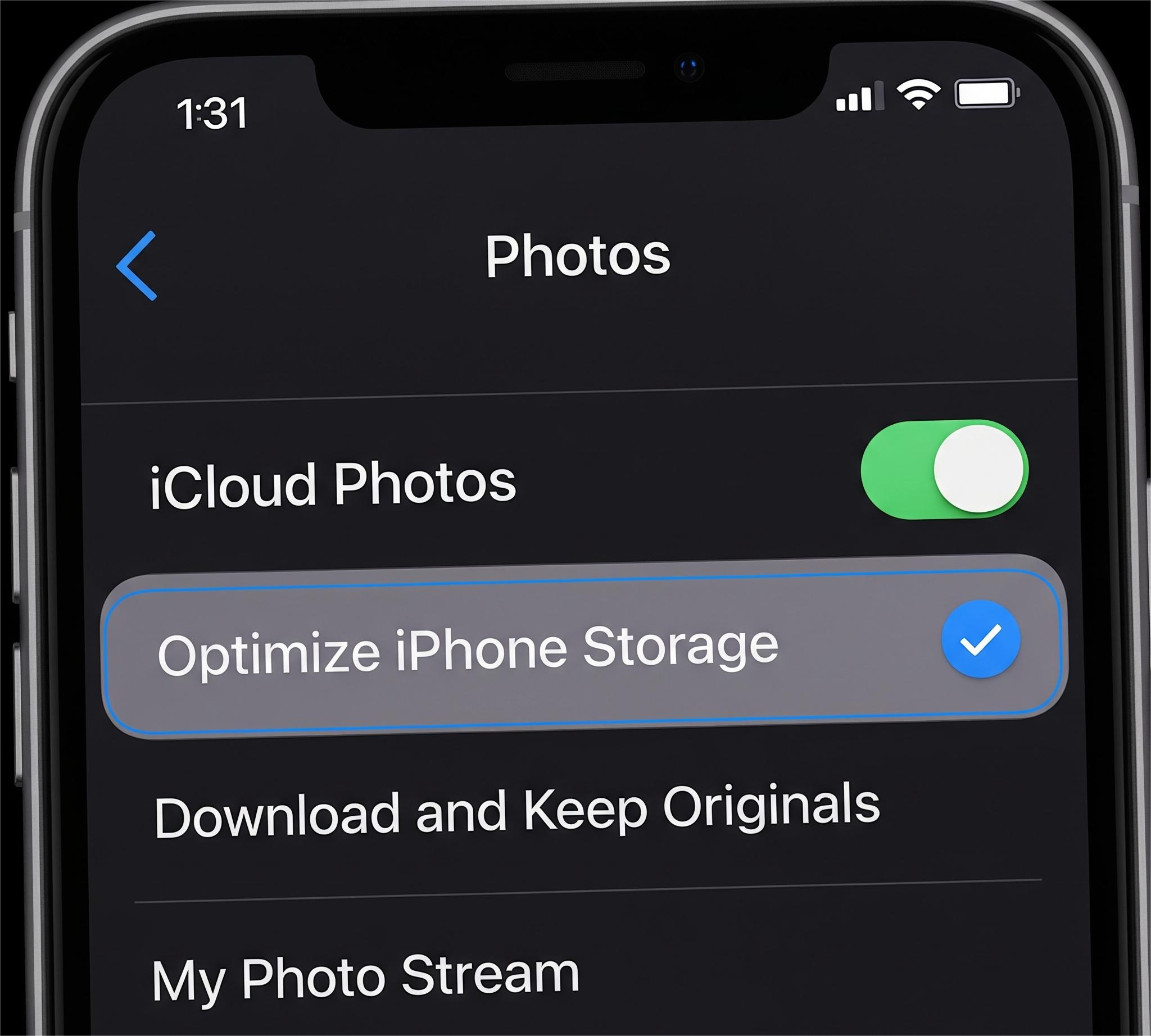 Cleaning the Downloads folder on iPhone